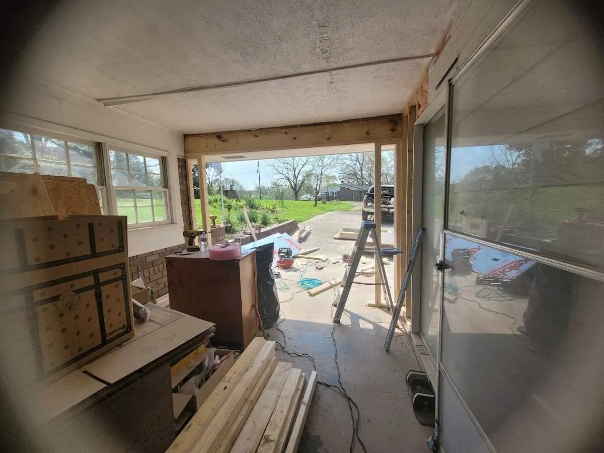 Air movers and dehumidifier for Drying & Dehumidification in Port St. John